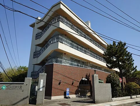 Yamate Park Tennis Courts and Tennis Birthplace Memorial Museum